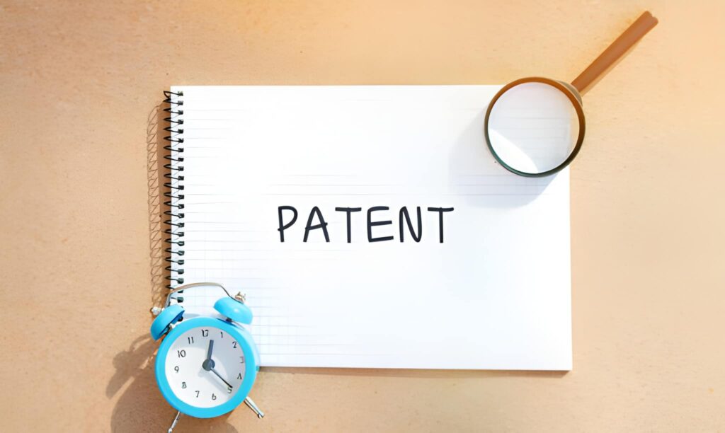 A list of patent expiration consequences next to an image of a clock and a "PATENT" notebook.